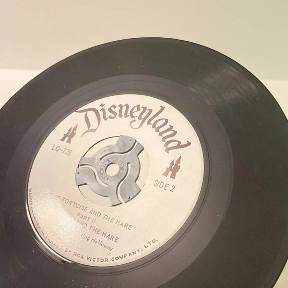 Vintage 1961 Walt Disneys The  Tortoise and the Hare 45 Record with Sleeve - Picture 10 of 14